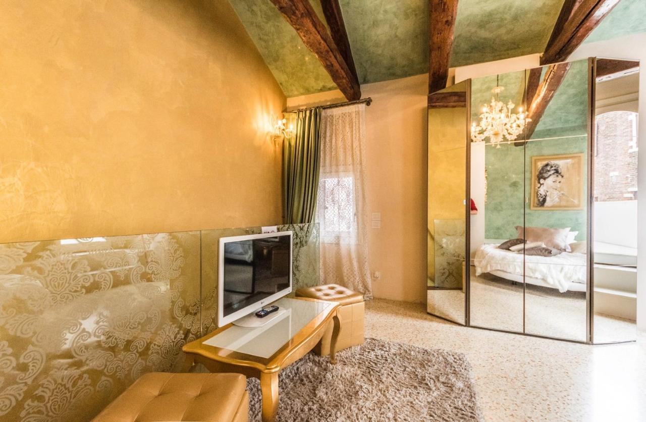 San Marco Terrace Apartment *