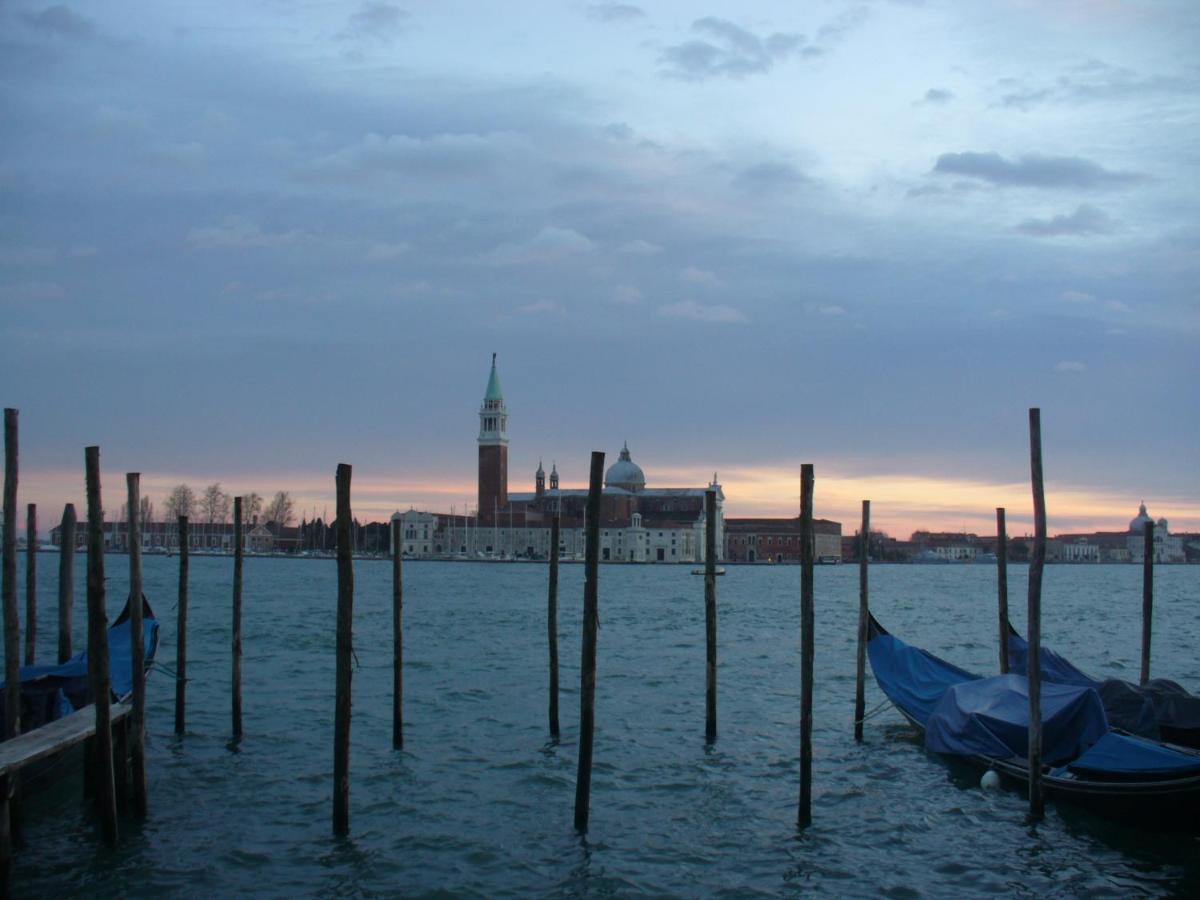 Raggio Di Sole Dietro Piazza San Marco Holiday home *