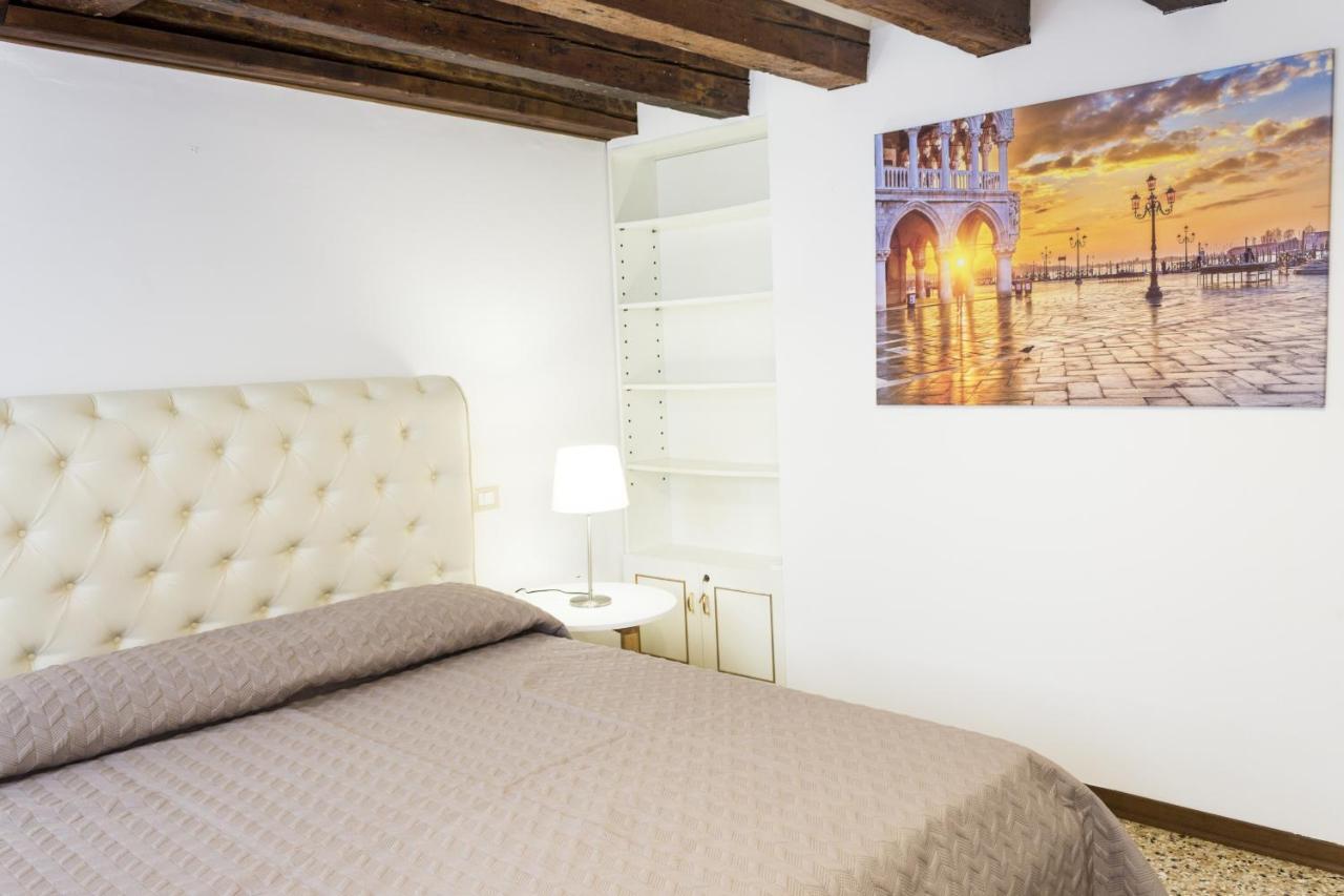 Apartment Rialto Corte Dei Sansoni Canal View By Wonderful Italy *