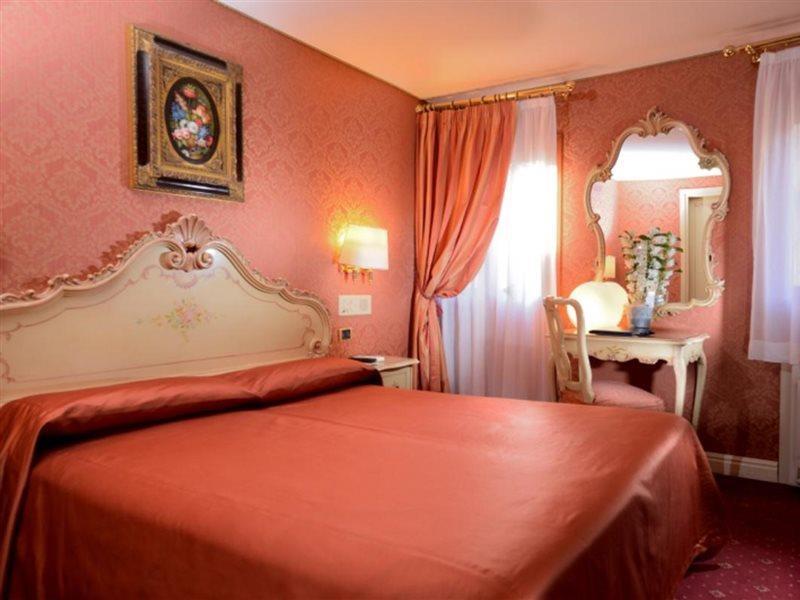 Ca' Marinella 3*