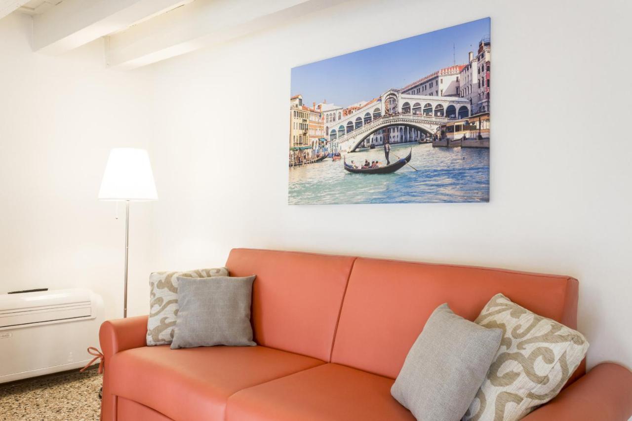 Apartment Rialto Corte Dei Sansoni Canal View By Wonderful Italy *