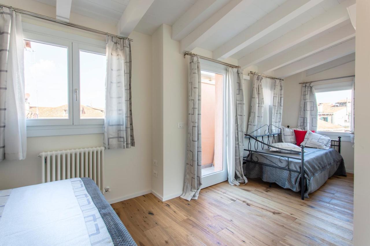 Luxury Terrace View Of San Marco Apartment Venice
