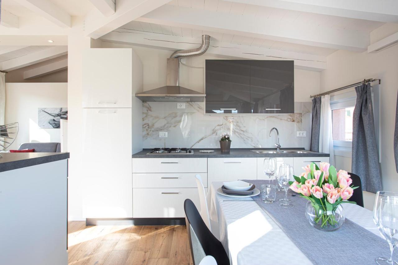Luxury Terrace View Of San Marco Apartment Venice