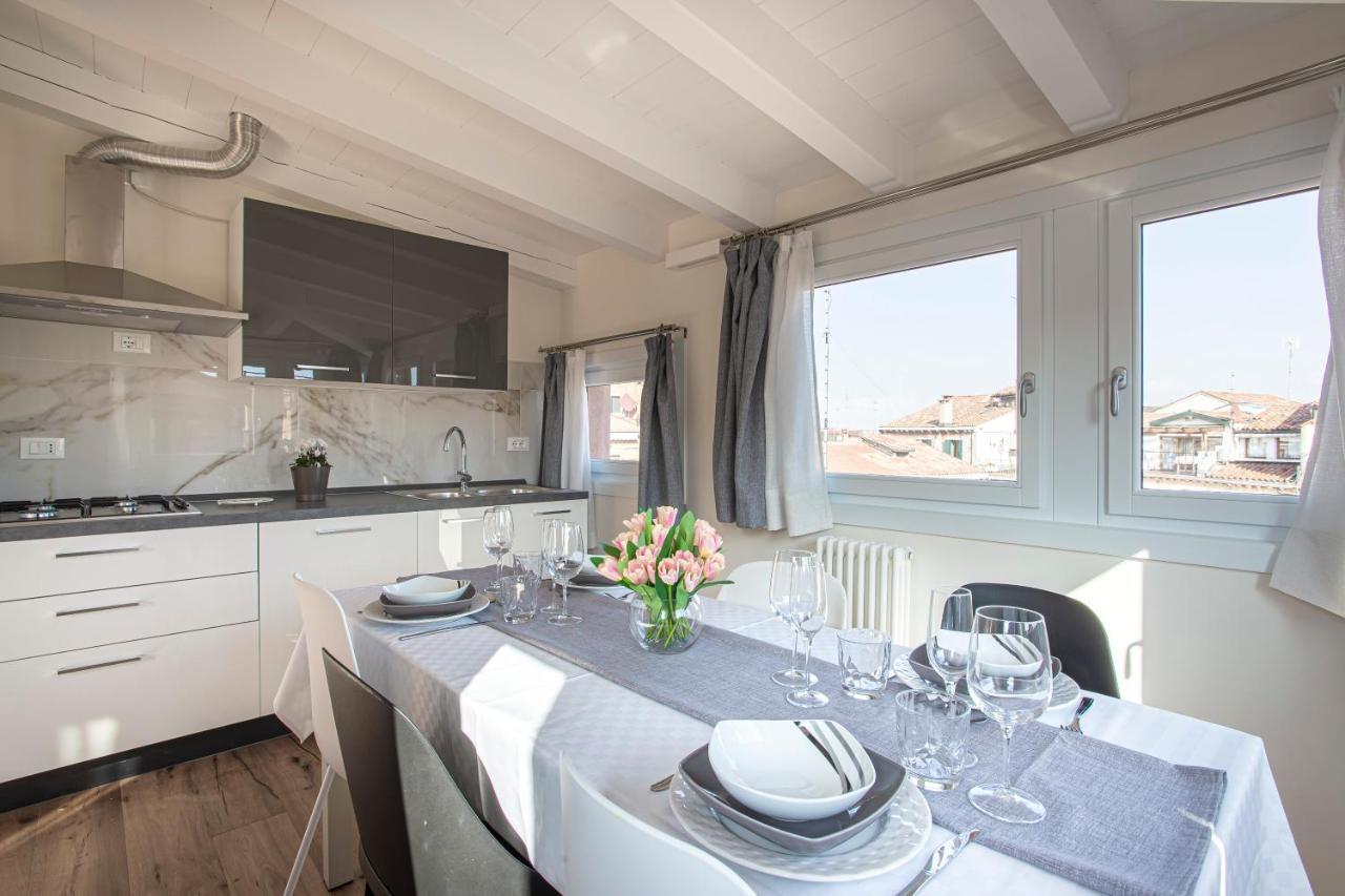 Luxury Terrace View Of San Marco
