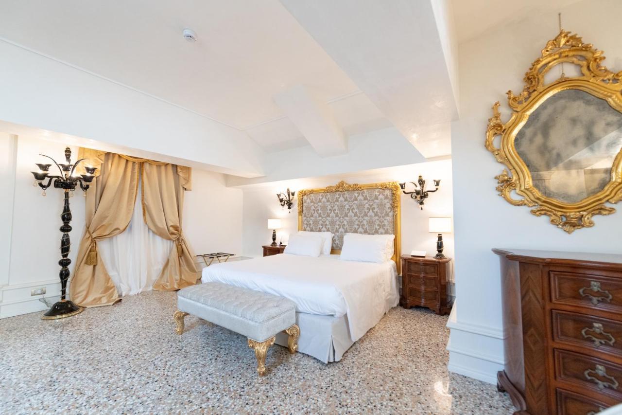 Ca' Bonfadini Historic Experience Hotel Veneza