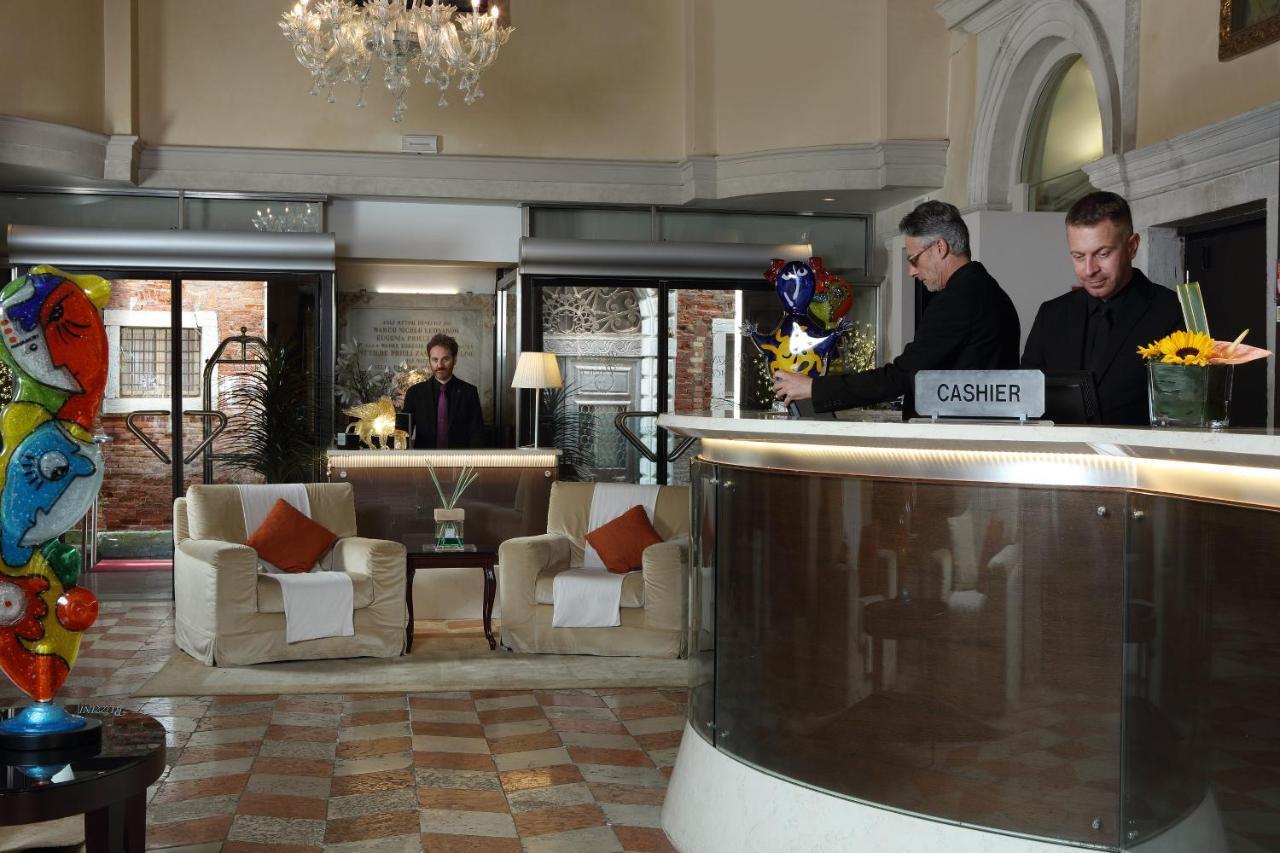 Hotel Ruzzini Palace