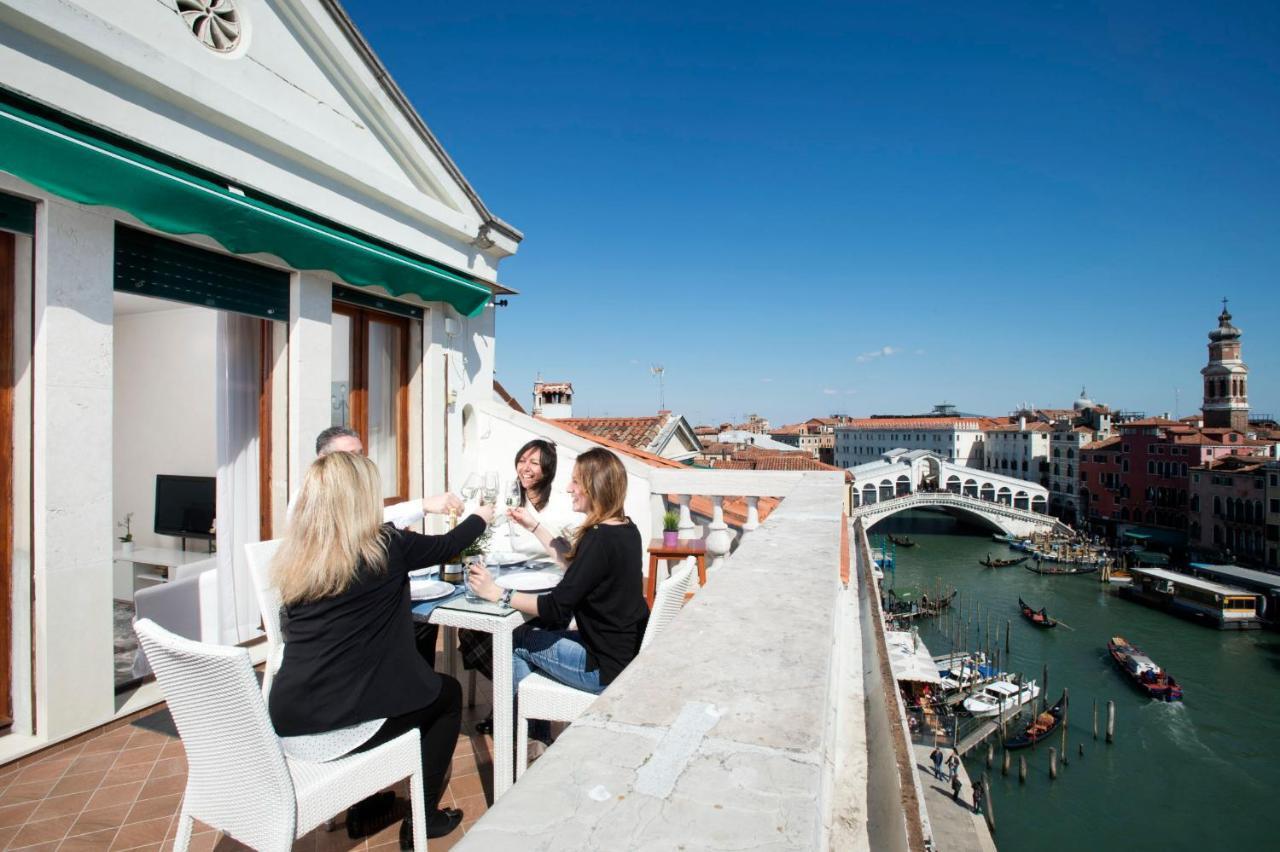 Ve-nice Rialto View Rt-12 Venice