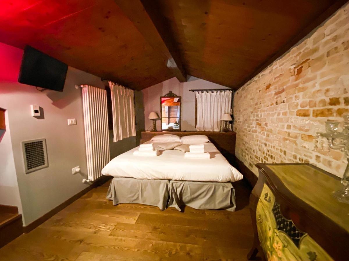 Rosso Charm Bed & Breakfast 3*