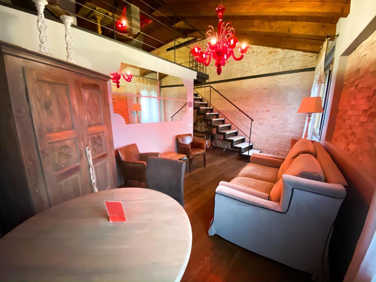 Rosso Charm Bed & Breakfast Venice