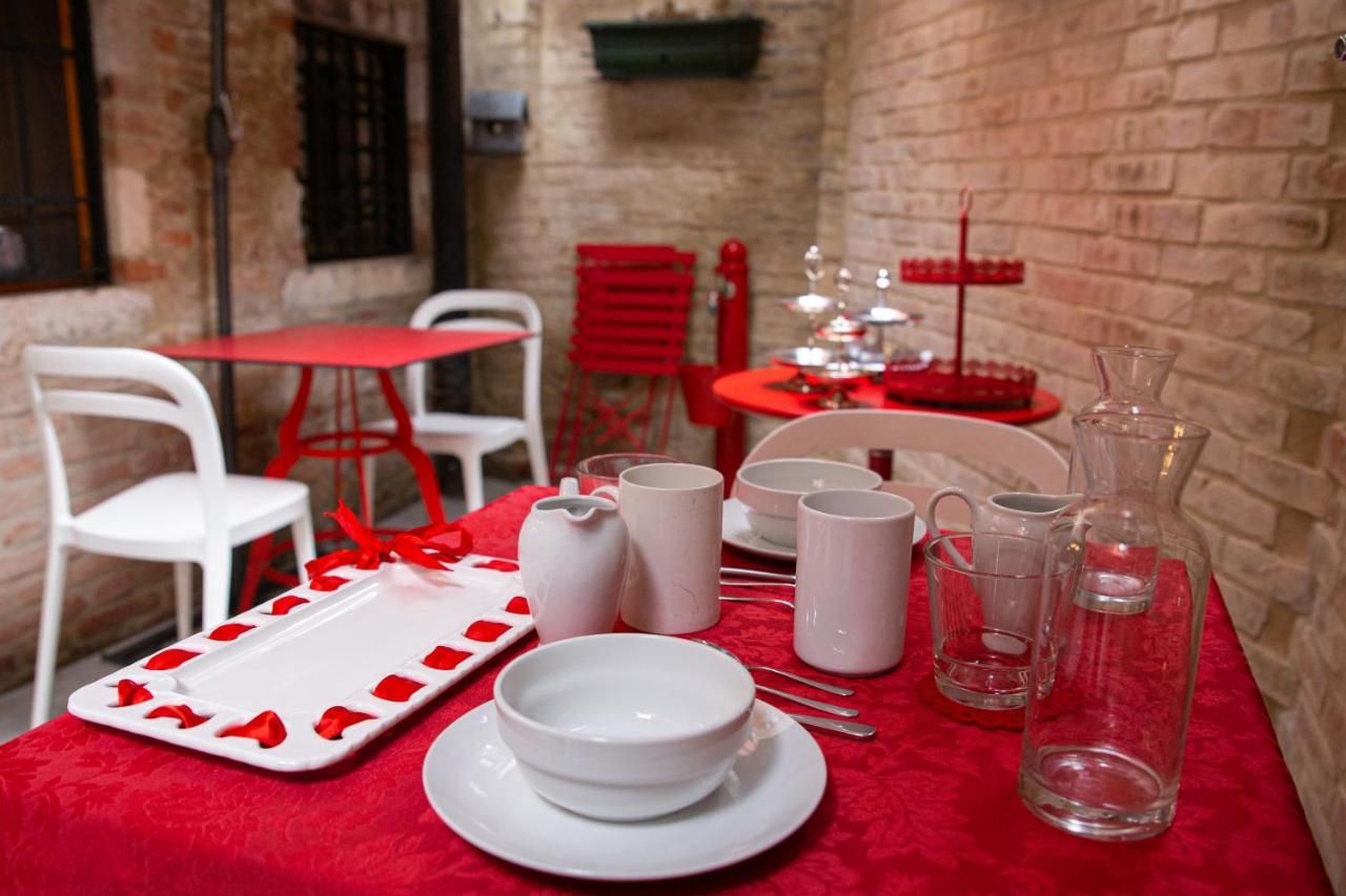 Bed & Breakfast Rosso Charm 3*