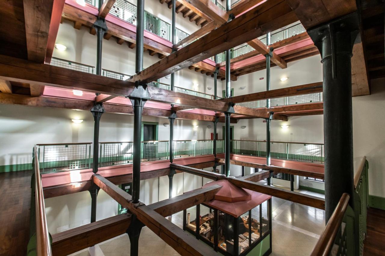 Molino Stucky Wi-fi R&r Apartment
