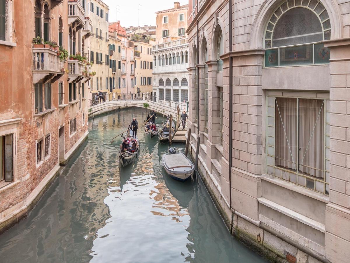 San Marco Square With Canal View By Wonderful Italy Apartment *