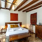 Riva De Biasio Charming Apartment
