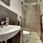 Venice Elegance