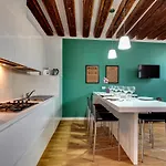 Cannaregio Suite With Garden By Wonderful Italy