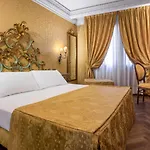 Palazzina Veneziana