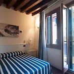 Venice Resorts Guest House