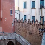 Palazzo Bernardo San Polo Apartment 100 Mq