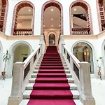 Luxury Loft Next To Saint Mark