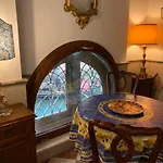 Luxury Apartment In San Marco With Canal View