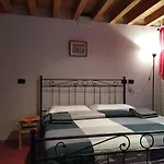Apartment 6518