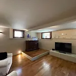 San Marco Apartment With Canal View