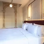 Luxury Apartments Palazzo Nani