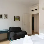 Venice Lance With Lift, 2 Minutes Walk From The Train Station