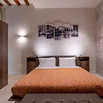 Suite Dei Greci