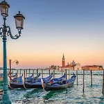Nice Apartment In Venezia -Ve- With Wifi