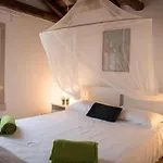 Salamon Guest House
