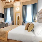 Residenza La Duchessa Deluxe Rooms