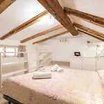 Ca\' Lirica