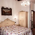 Alloggi Ss Giovanni E Paolo