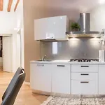 San Polo Design Apartments By Wonderful Italy