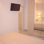 Vittoria Apartment