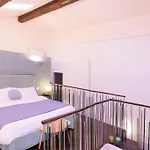 Huge Design Apartment With Private Garden