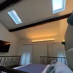 Huge Design Apartment With Private Garden