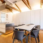 St. Mark Ca\' Algi -Apartment With Beautiful Roof Terrace