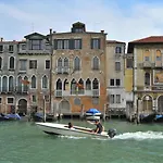 Apartment Fondamenta Del Rielo By Interhome