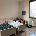 Appartamento Al Centro Di Venezia 6 Posti Letto