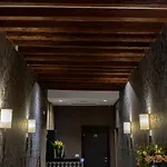 Alle Guglie Boutique Hotel