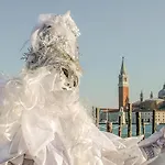 Nice Apartment In Venezia -Ve- With Wifi