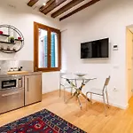 Loft San Stae 18.27
