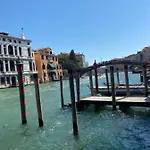Dimora Contarini Charm Apartment On Grand Canal