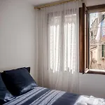 Delightful Apartment At 5 Mins From Rialto Bridge