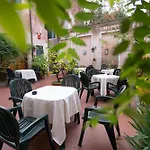 Hotel Tivoli