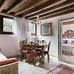 Corte Dell\' Angelo, Una Casa Romantica Vicino La Biennale