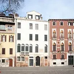 The Lovers\' Loft