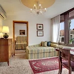 Palazzo Schiavoni Suite-Apartments